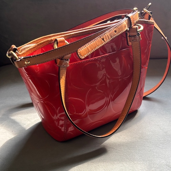 Coach Orange Patent Leather Crossbody Tote Shoulder Bag Zipper Closure Vintage - Picture 14 of 17